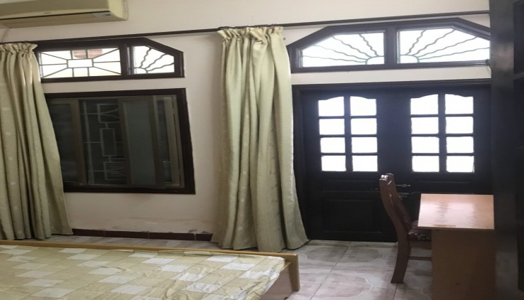 Cho thuê nhà nguyên căn ngõ Thịnh Quang, Tây Sơn, đống đa - ngay ngã tư sở, 10 triệu, 4 ngủ